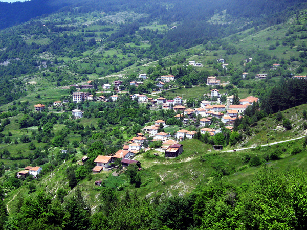 The village of Borovo · Borikite
